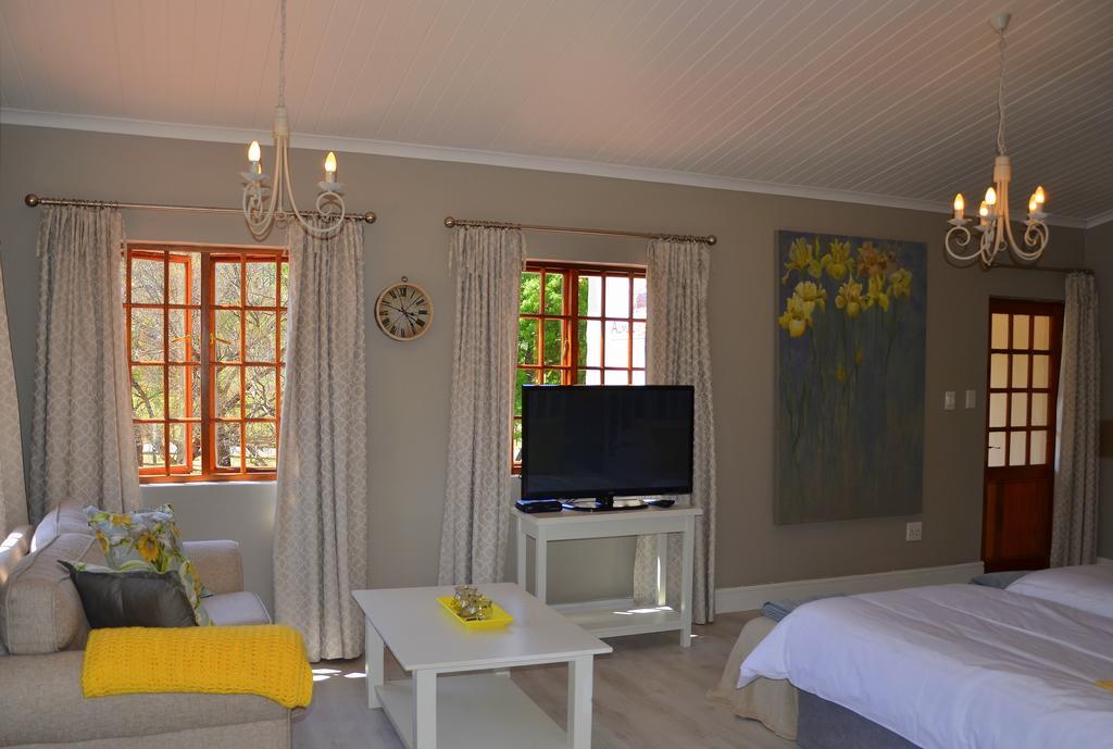 By The Way Guesthouse Clarens Pokój zdjęcie