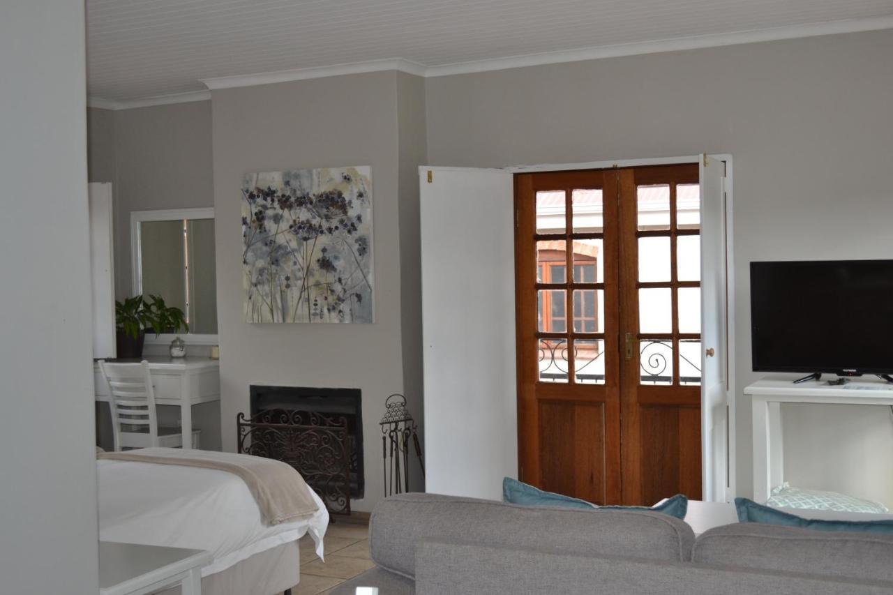 By The Way Guesthouse Clarens Zewnętrze zdjęcie